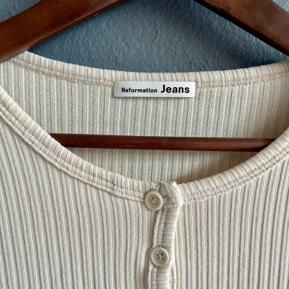 Reformation “Lizzie” Top// Beige, Size Small - Picture 5 of 6